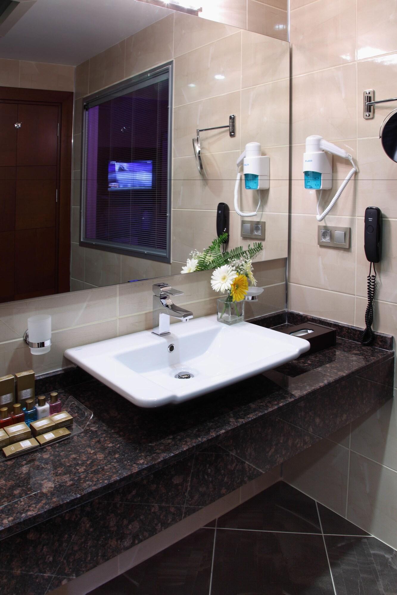 Hotel Senbayrak City Άδανα Εξωτερικό φωτογραφία