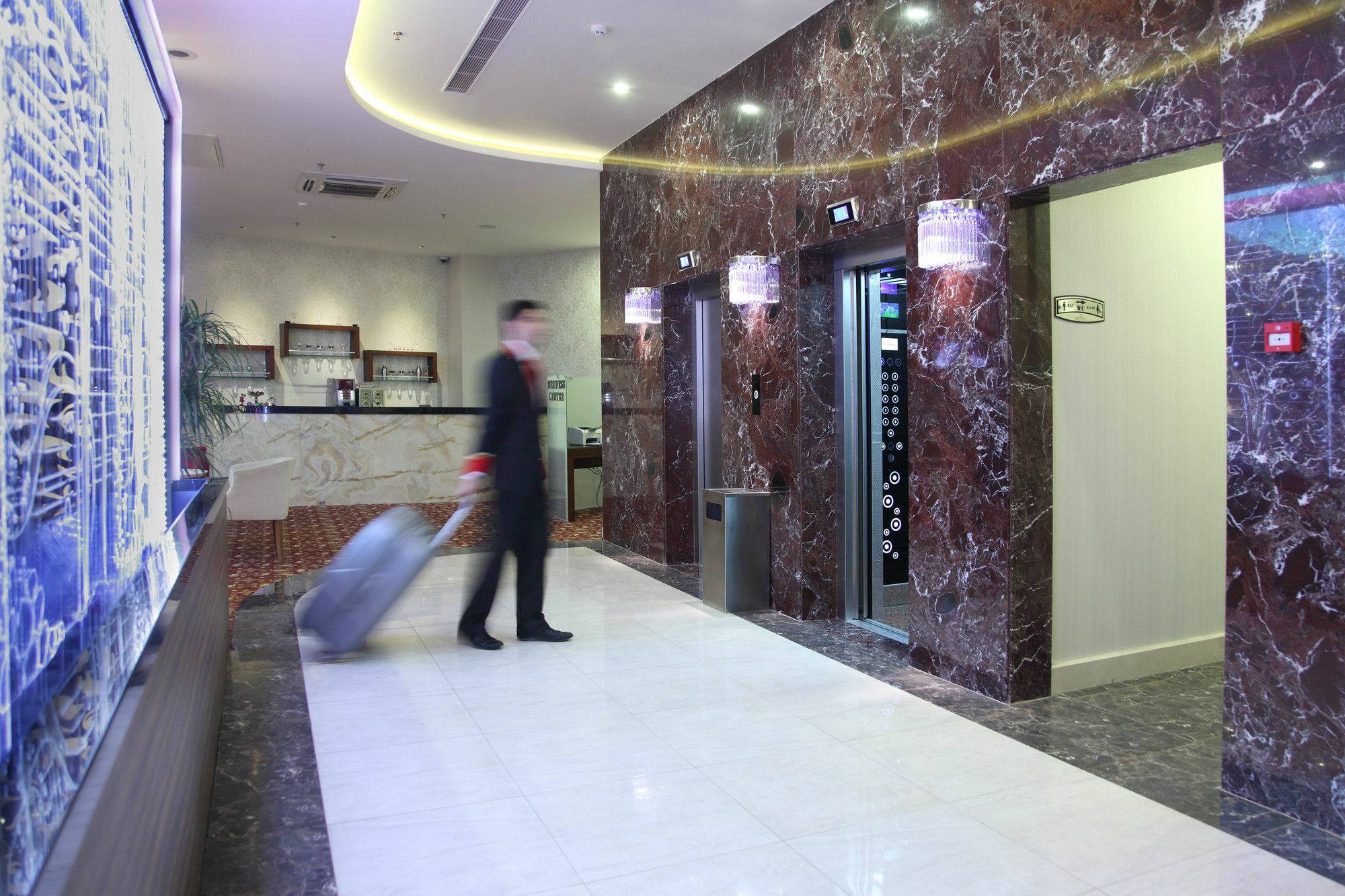 Hotel Senbayrak City Άδανα Εξωτερικό φωτογραφία